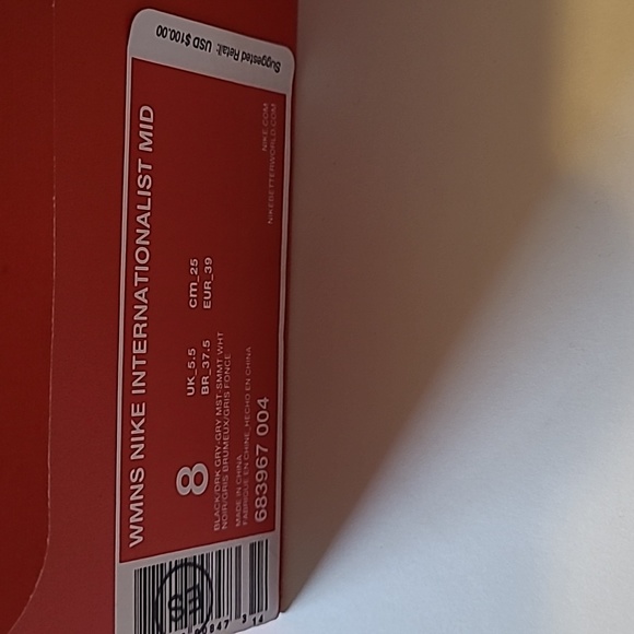 Womwns Nike Mid Shoe - Picture 2 of 5